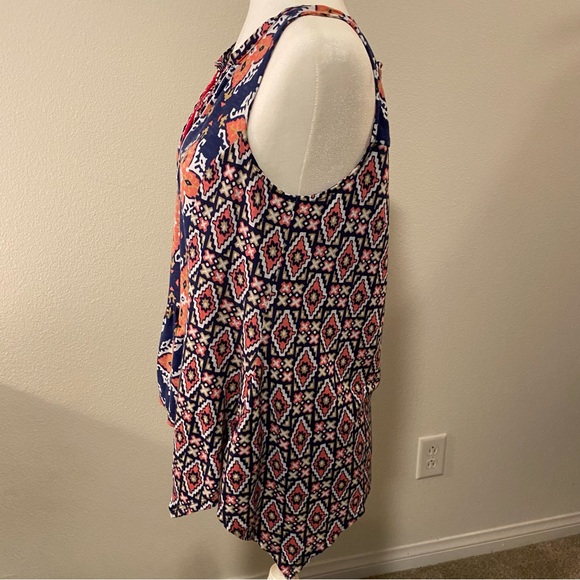 Akemi + Kin Anthropologie Galapa Print Asymmetrical Sleeveless Blouse - Picture 5 of 11